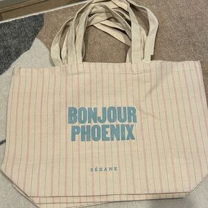 Sézane bonjour phoenix tote 
Brand new/ NO tag